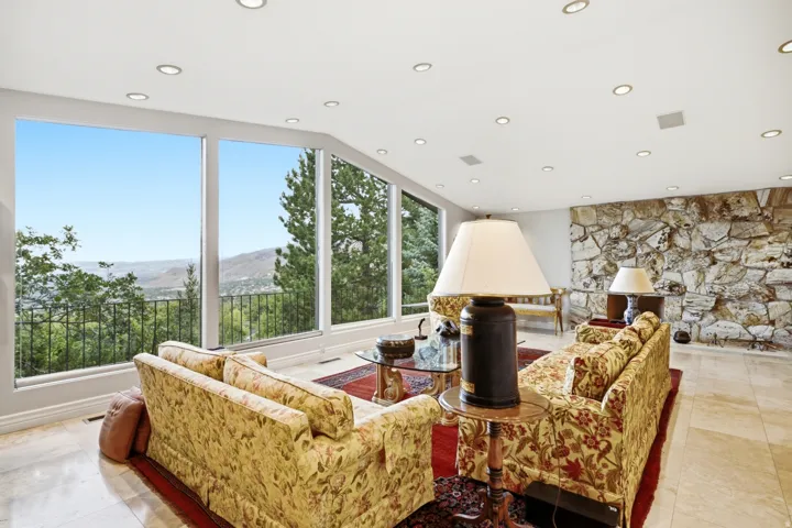 4434 S Covecrest Dr, Millcreek, Utah 84124