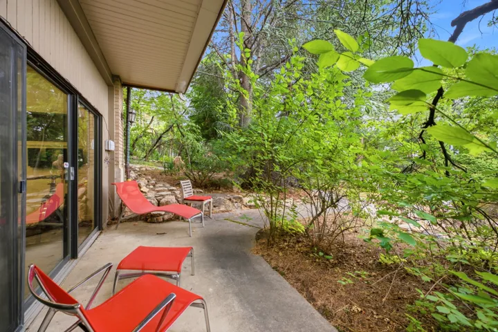 4434 S Covecrest Dr, Millcreek, Utah 84124