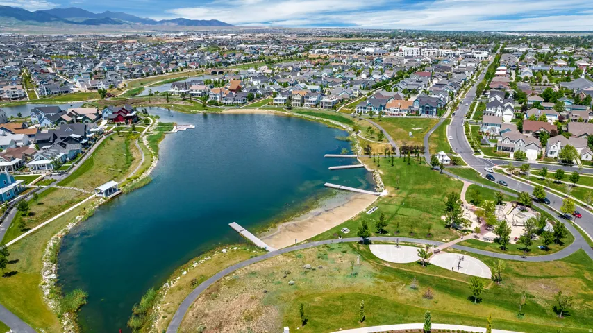 10254 S Crow Wing Dr, South Jordan, Utah 84009