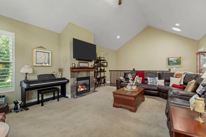 10254 S Crow Wing Dr, South Jordan, Utah 84009