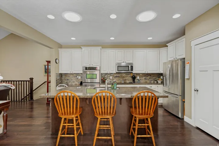 10254 S Crow Wing Dr, South Jordan, Utah 84009
