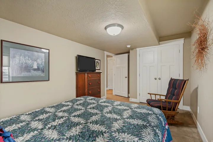 10254 S Crow Wing Dr, South Jordan, Utah 84009