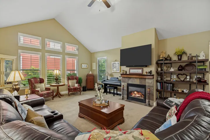 10254 S Crow Wing Dr, South Jordan, Utah 84009