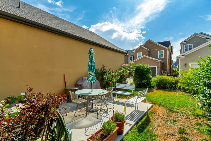 10254 S Crow Wing Dr, South Jordan, Utah 84009