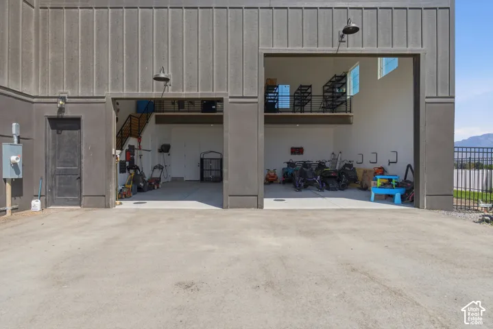 With it's oversized doors and exceptional capacity this is the garage that is nearly impossible to find