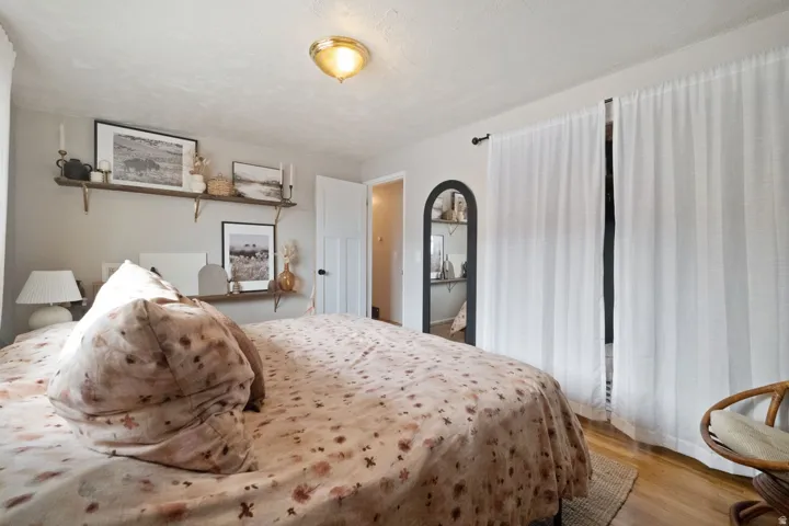 Hardwood-style flooring throughout