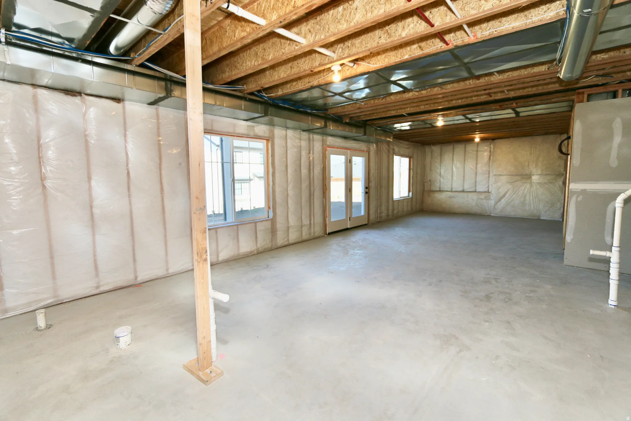 The family room will have a wet bar with microwave, sink and fridge.