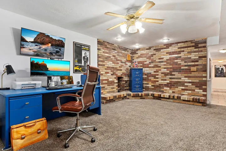 2315 E Creek Rd, Sandy, Utah 84093