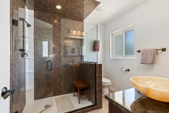 2315 E Creek Rd, Sandy, Utah 84093