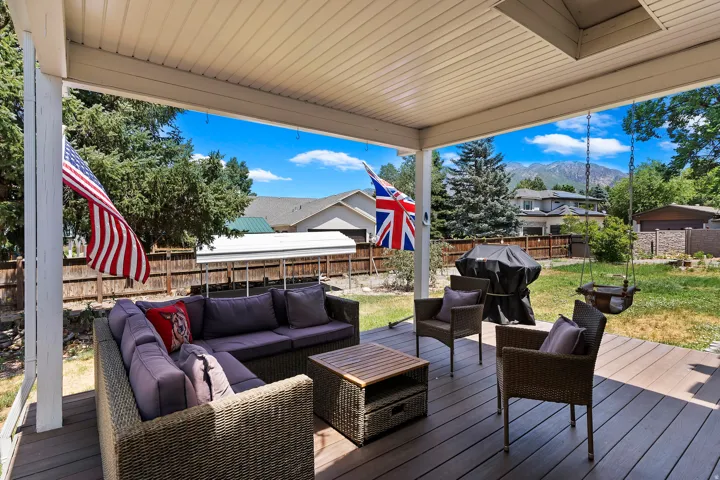 2315 E Creek Rd, Sandy, Utah 84093