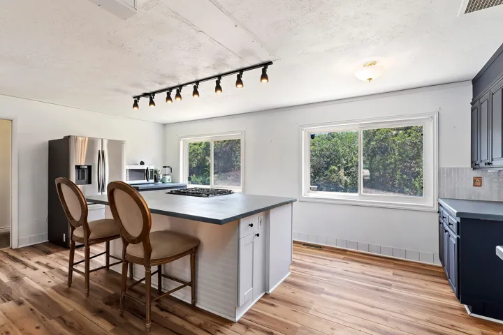 2315 E Creek Rd, Sandy, Utah 84093