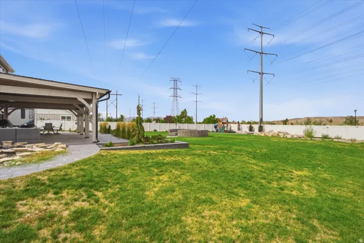 2189 N 1000 W, West Bountiful, Utah 84087
