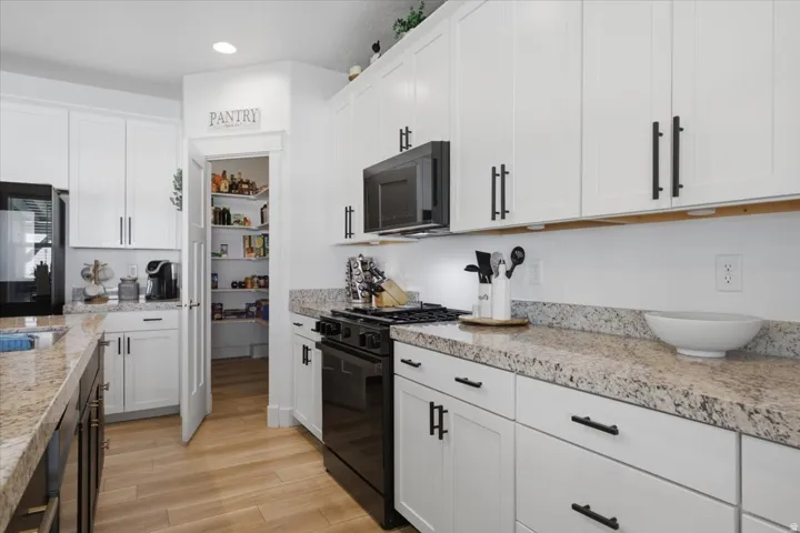 2189 N 1000 W, West Bountiful, Utah 84087