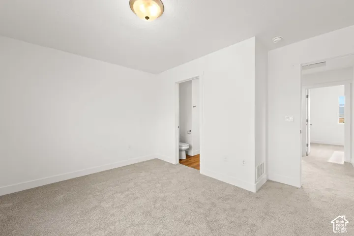 Photos of a similar unit