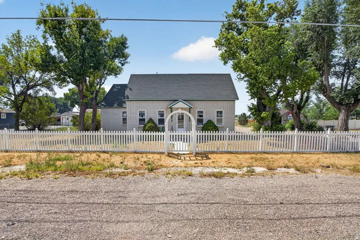 153 W 100 S, Gunnison, Utah 84634