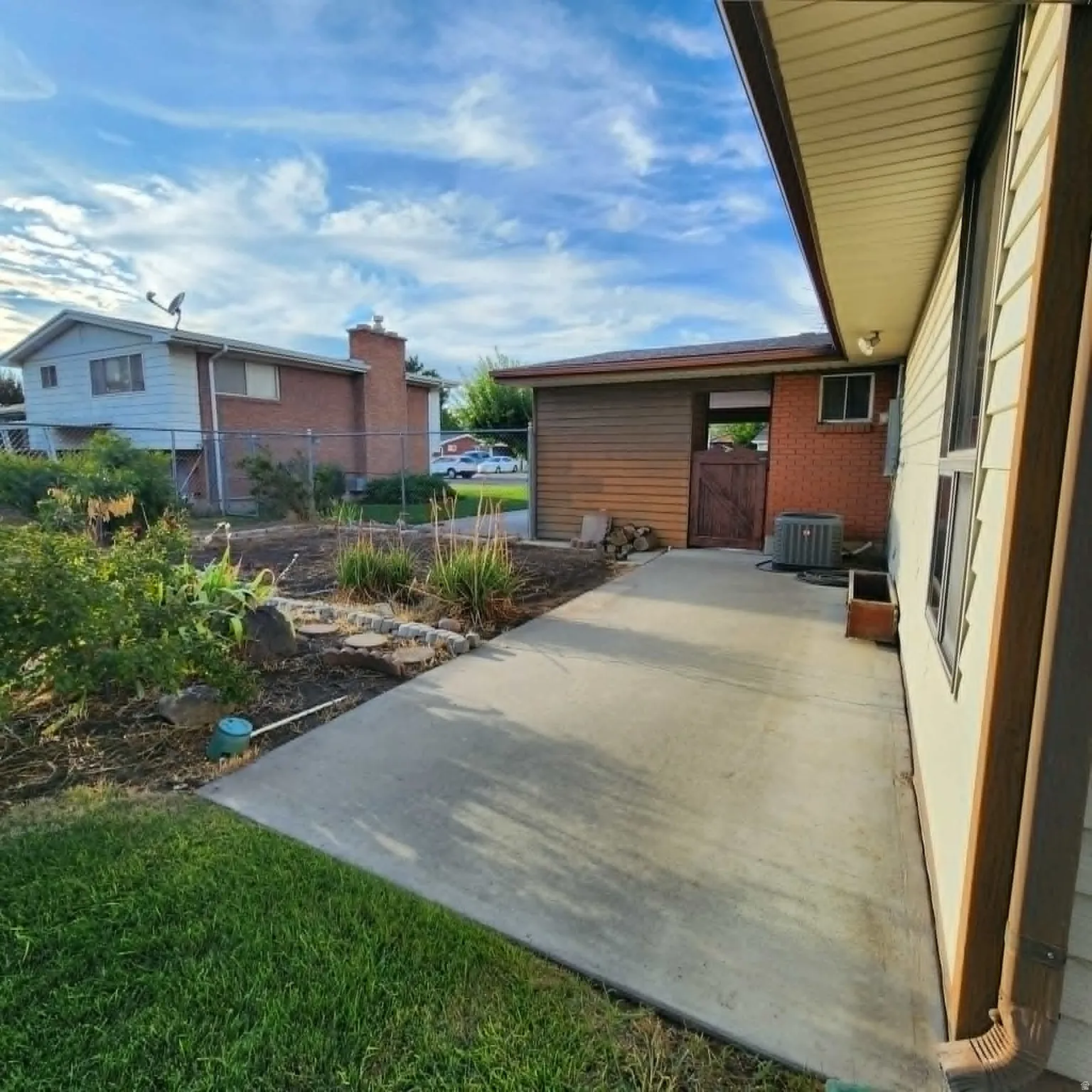 Outdoor patio with a concrete surface