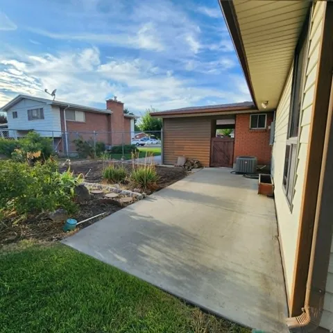 Outdoor patio with a concrete surface