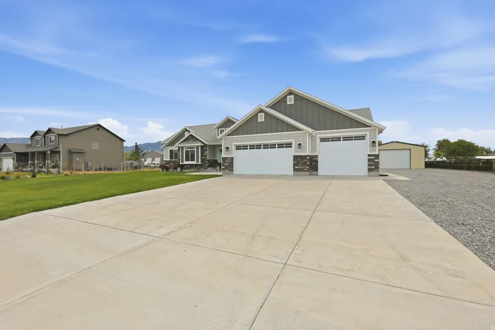 719 Yates Springs Rd, Erda, Utah 84074