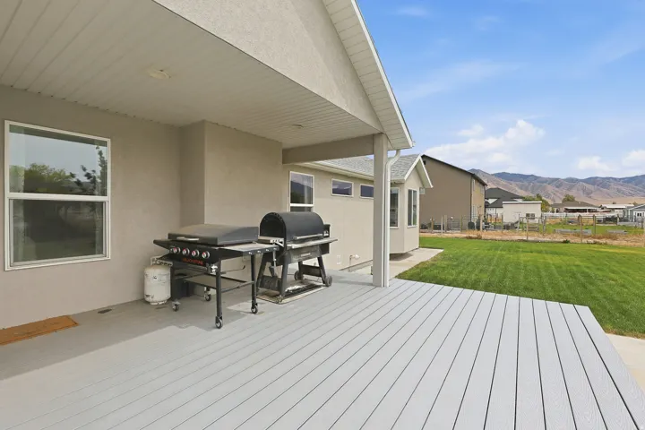 719 Yates Springs Rd, Erda, Utah 84074