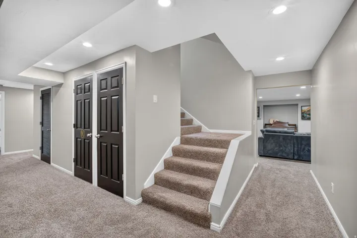 5 Quietwood Ln, Sandy, Utah 84092