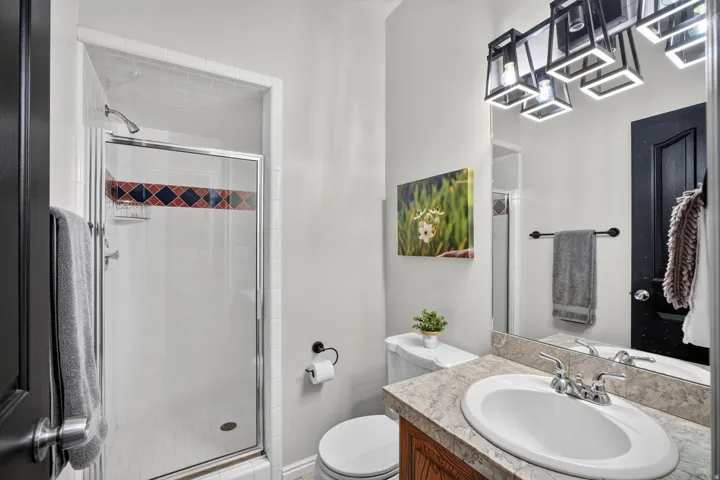 5 Quietwood Ln, Sandy, Utah 84092