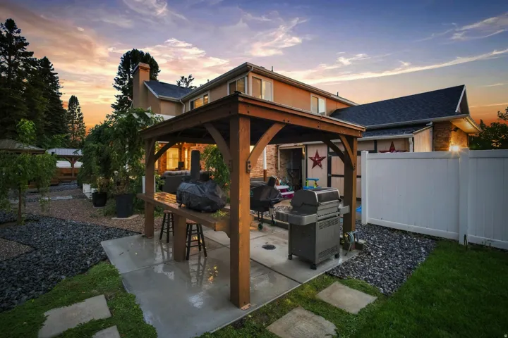 BBQ Area
