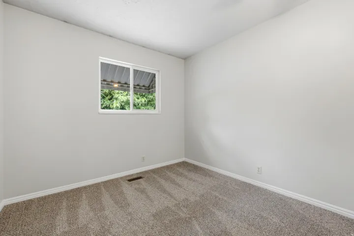 4445 S Roxborough Ct, West Valley City, Utah 84119