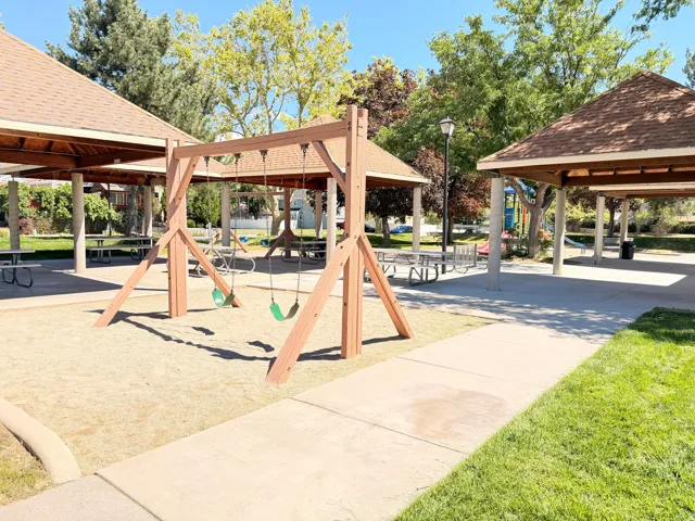 4445 S Roxborough Ct, West Valley City, Utah 84119