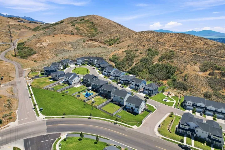 2050 W Marble Fox Cir, Lehi, Utah 84048