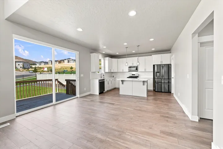 2050 W Marble Fox Cir, Lehi, Utah 84048