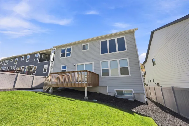 2050 W Marble Fox Cir, Lehi, Utah 84048