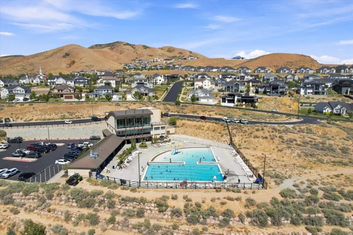 2050 W Marble Fox Cir, Lehi, Utah 84048