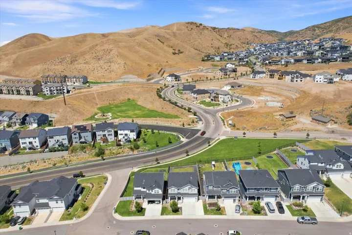 2050 W Marble Fox Cir, Lehi, Utah 84048