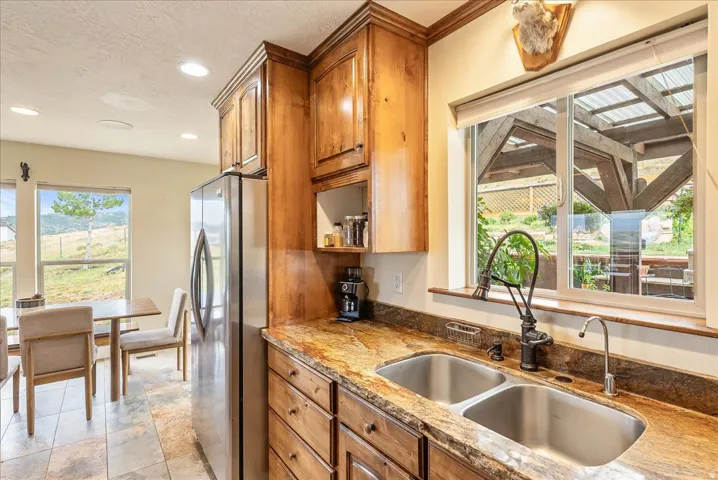 223 E Sage Ln, Wanship, Utah 84017