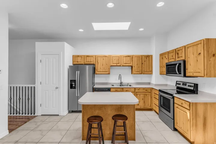44 W 200 N #5, Bountiful, Utah 84010