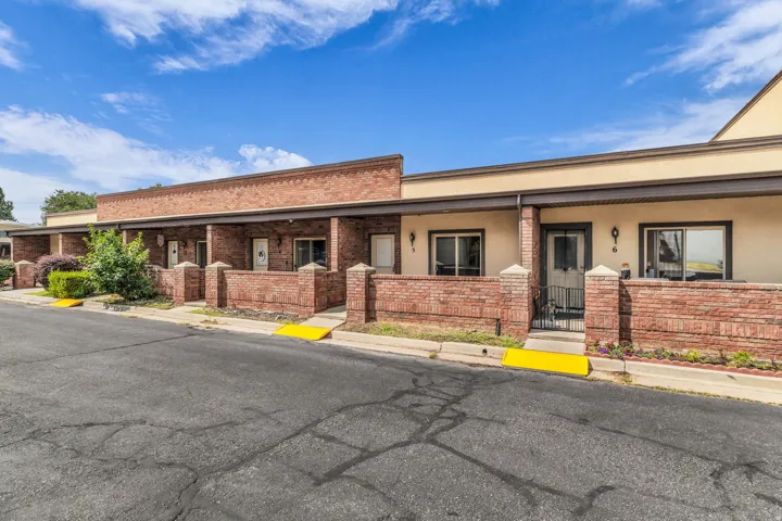 44 W 200 N #5, Bountiful, Utah 84010