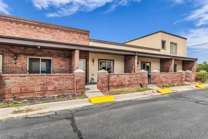 44 W 200 N #5, Bountiful, Utah 84010