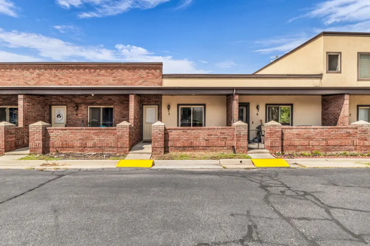 44 W 200 N #5, Bountiful, Utah 84010