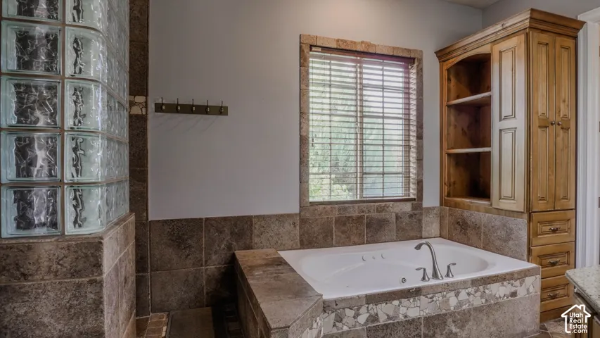 880 Ridge Ln, Alpine, Utah 84004
