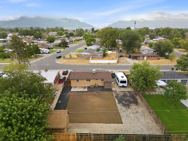 676 N Ann St, Clearfield, Utah 84015