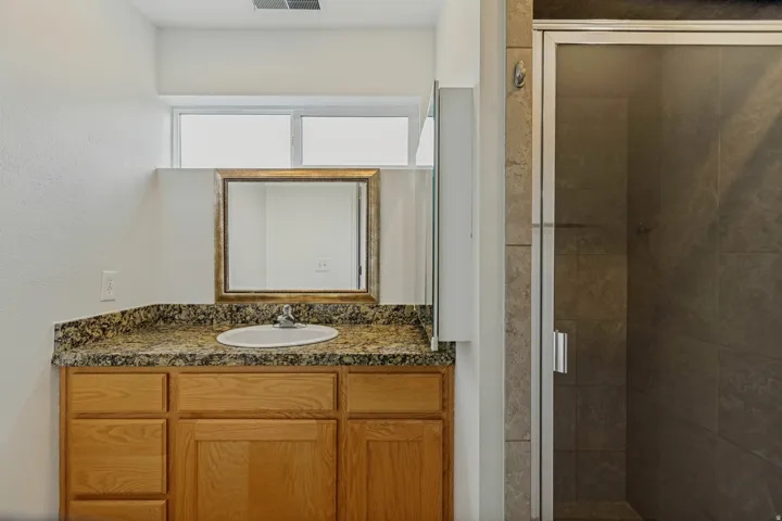 2438 S Elizabeth St #5, Salt Lake City, Utah 84106