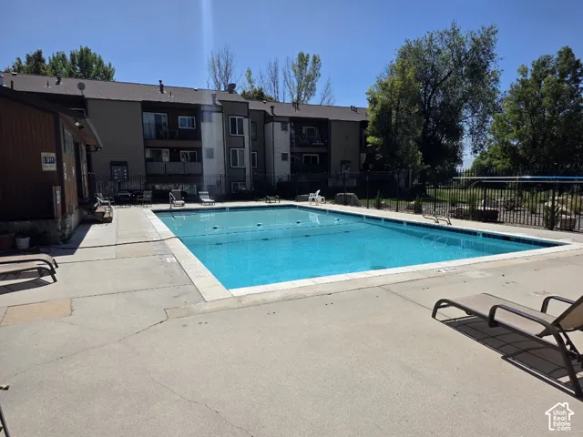 2438 S Elizabeth St #5, Salt Lake City, Utah 84106