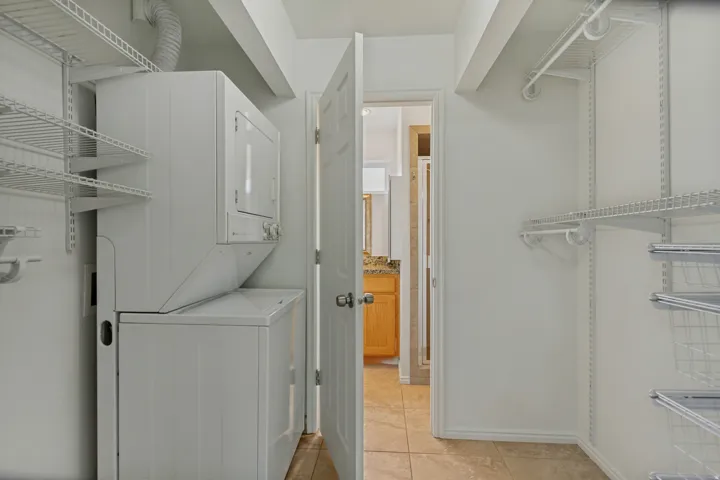2438 S Elizabeth St #5, Salt Lake City, Utah 84106