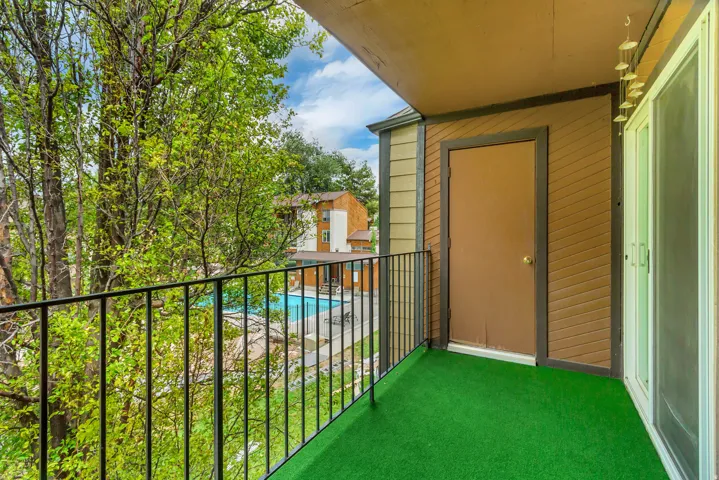 2438 S Elizabeth St #5, Salt Lake City, Utah 84106
