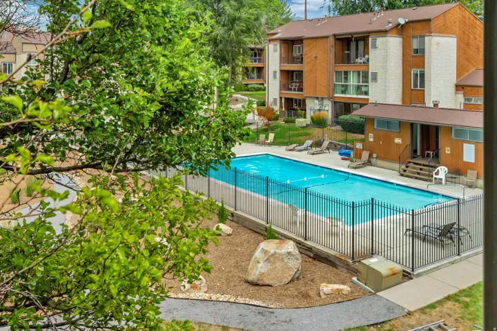 2438 S Elizabeth St #5, Salt Lake City, Utah 84106