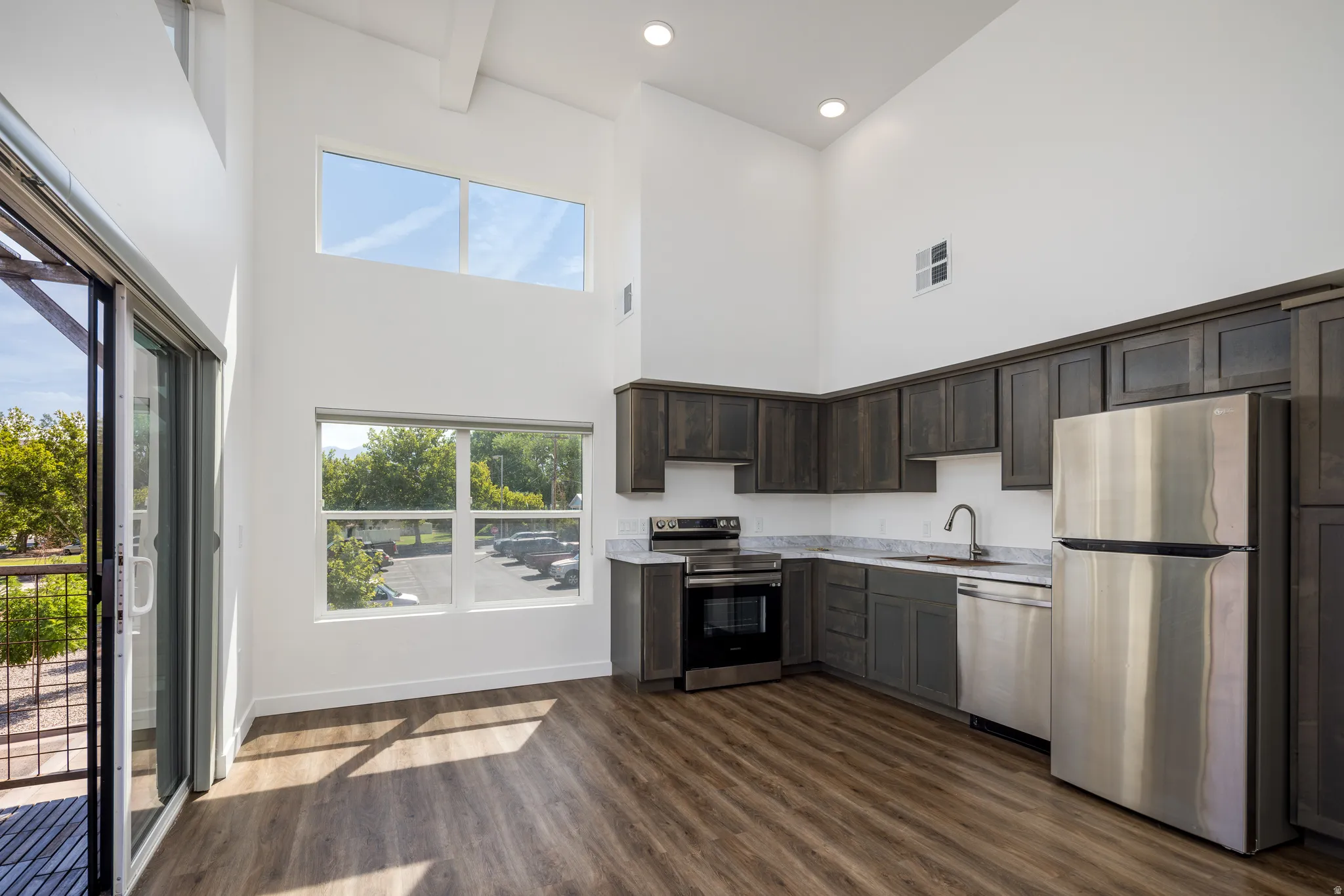 Photo of a similar unit to show ceiling height