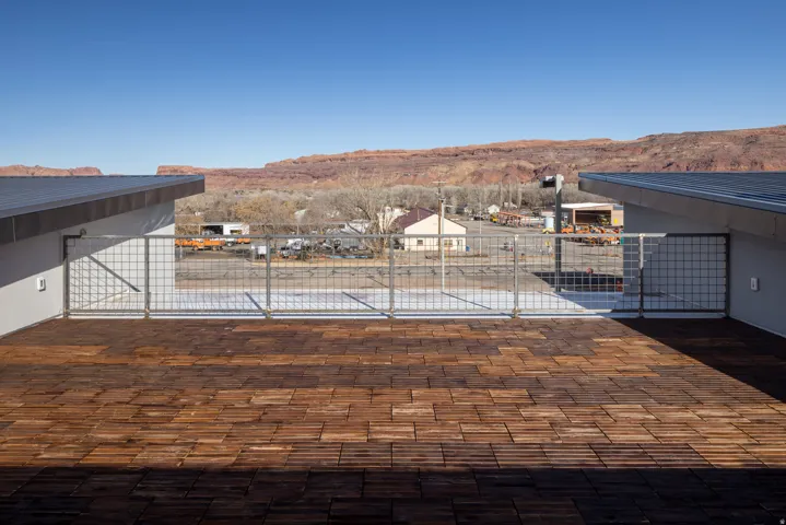 Roof top common area