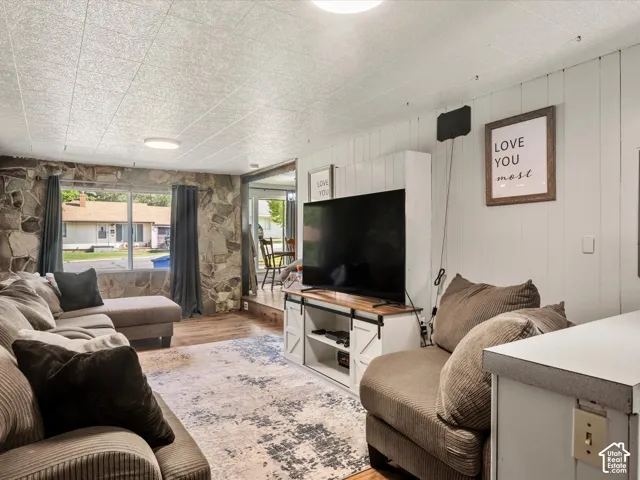 1327 Hudson, Ogden, Utah 84404