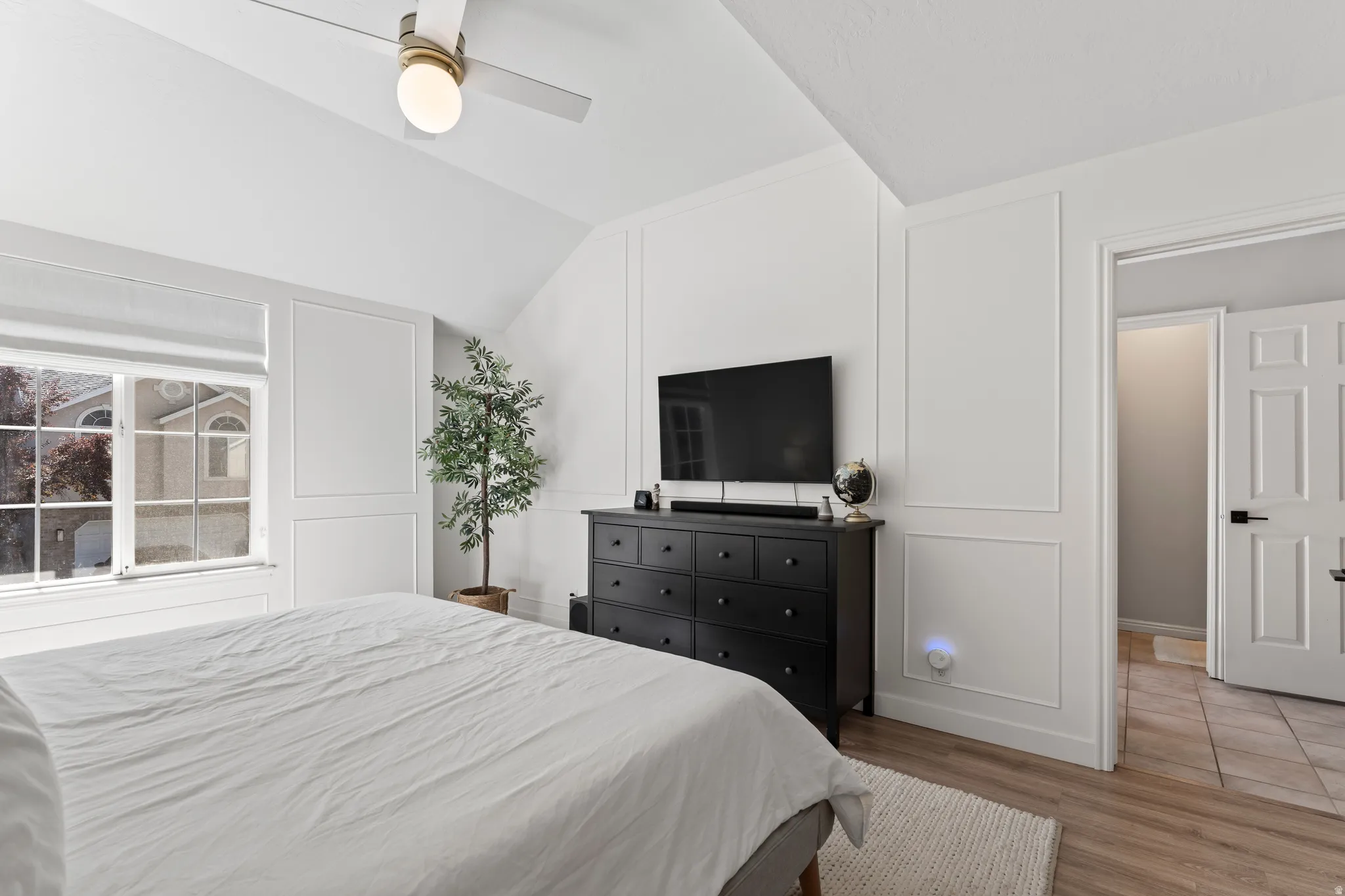 Master Bedroom - 2nd Level