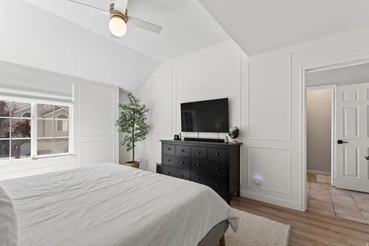 Master Bedroom - 2nd Level